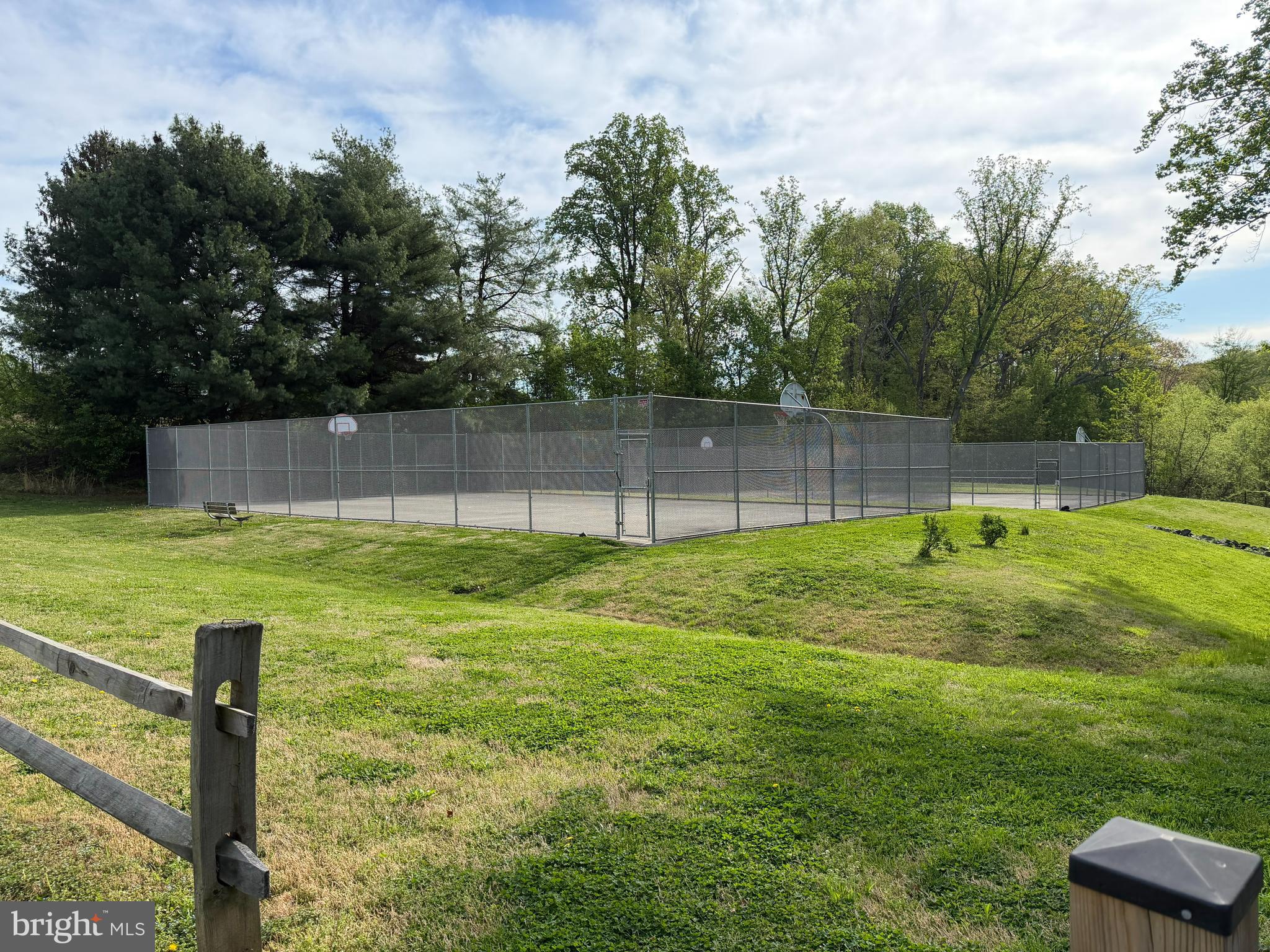 PINE VALLEY - Residential