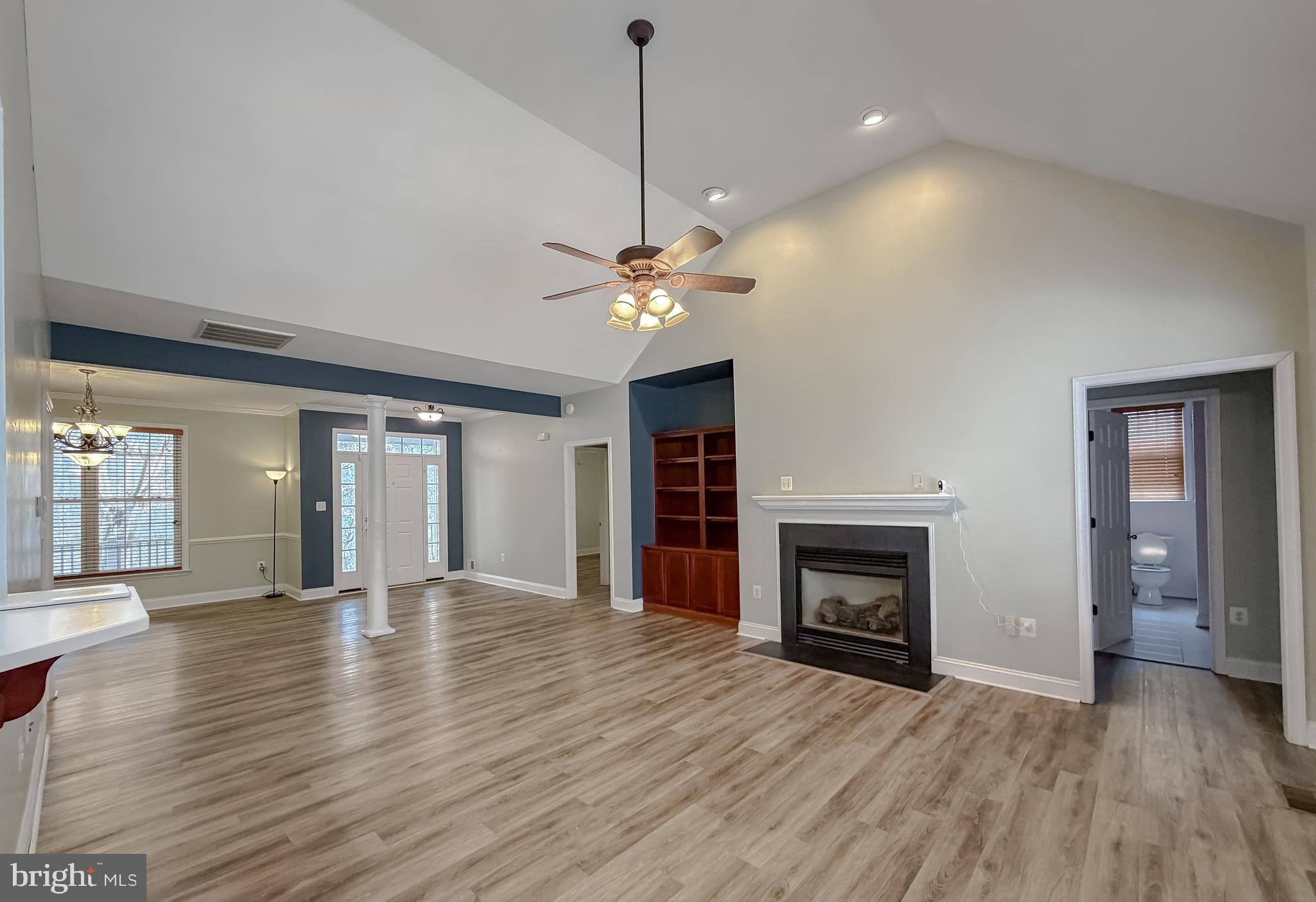 MCINTOSH ESTATES - Residential