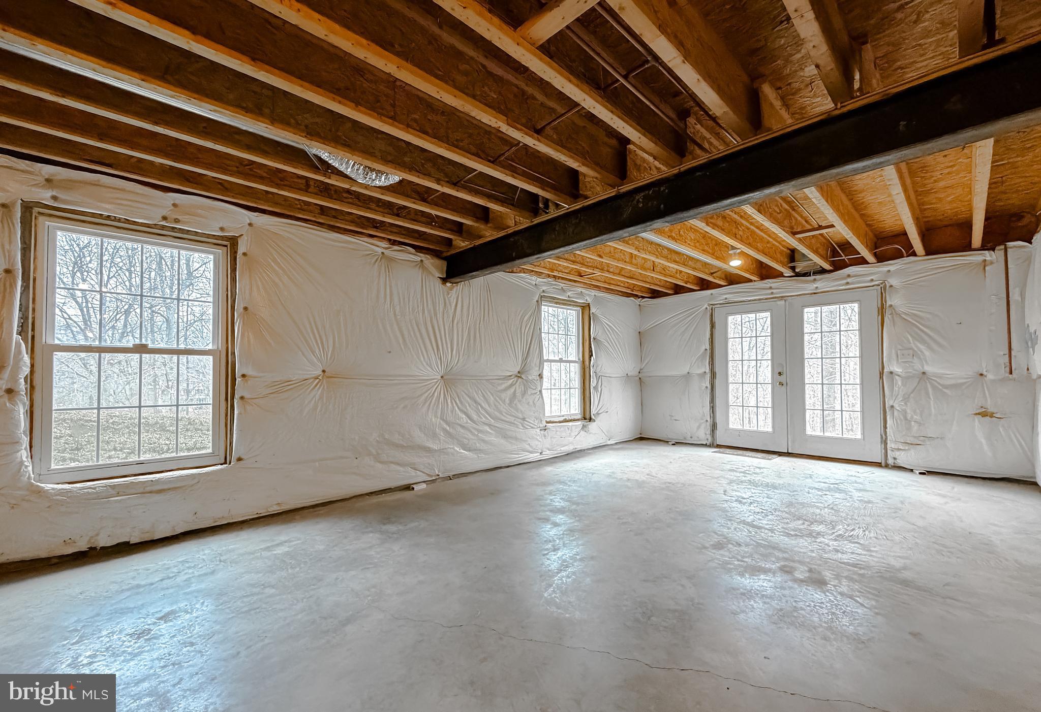 MCINTOSH ESTATES - Residential