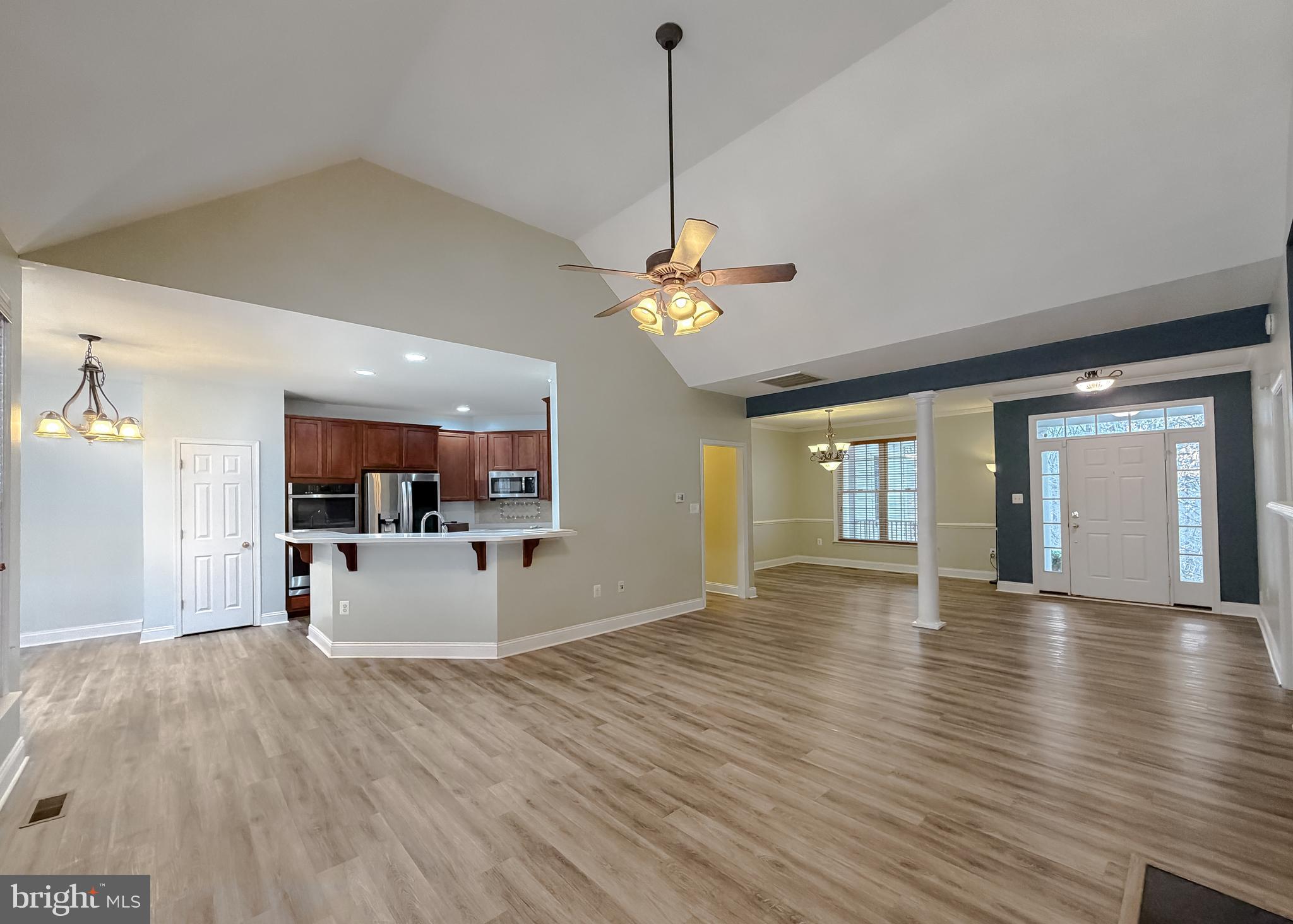 MCINTOSH ESTATES - Residential