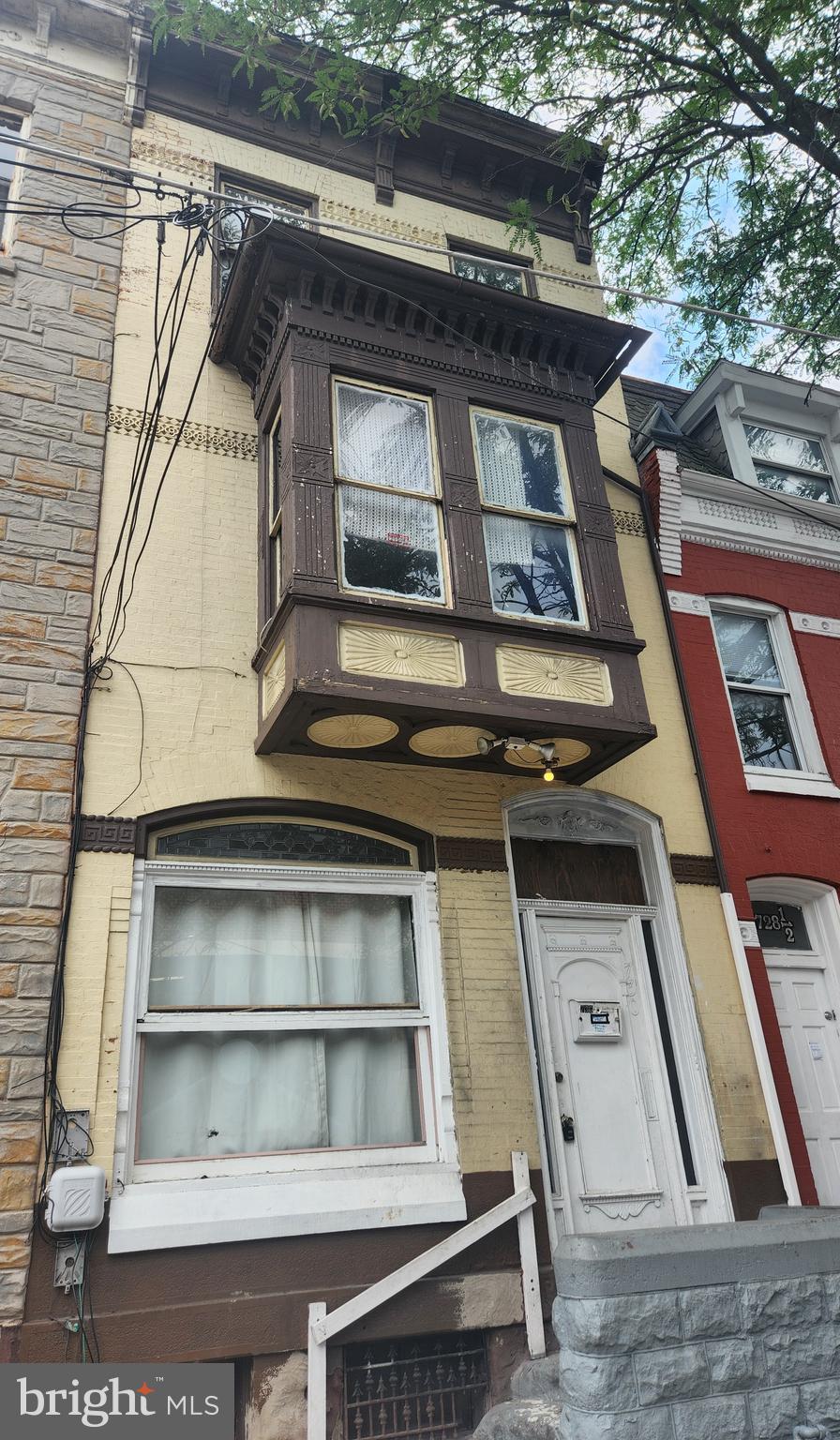 Just steps to the heart of Downtown Reading this property hosts two residential rental units with hardwood floors and original woodwork.
Walk into the unique tiled foyer and into the first floor unit consisting of 3 bedrooms, 1 full bath, living room, eat in kitchen and sunroom.
The second floor unit is accessed also at the front tiled foyer and consists of 3 bedrooms 1 full bath with new tile, kitchen, dining room and living room.