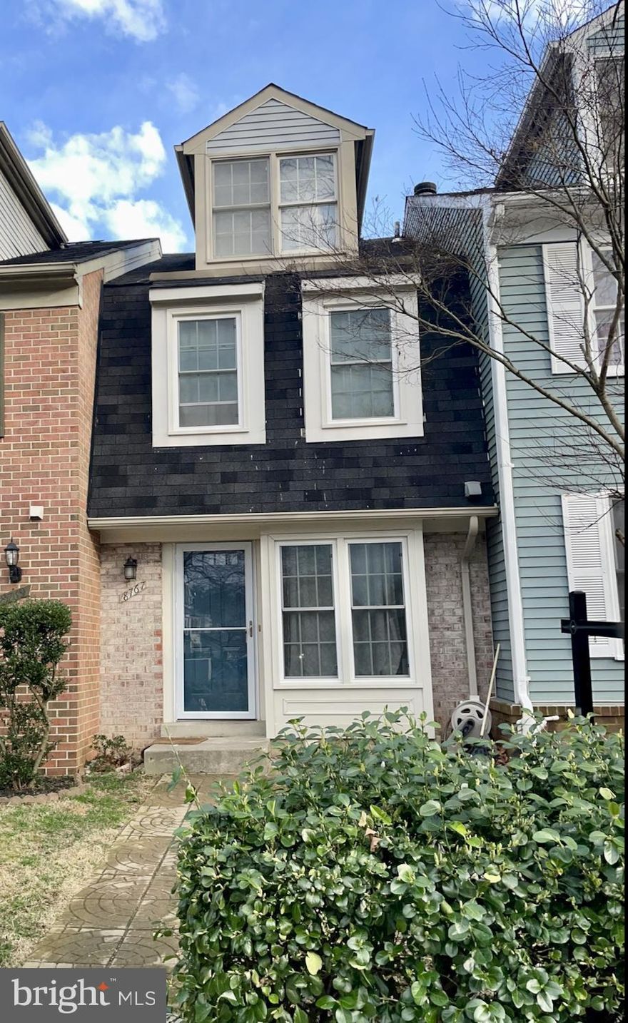 Welcome to this beautiful 3.5 level, 3 bedroom, 3.5 bathroom Townhome that includes a Nest learning thermostat. 

On the main level you will find an updated kitchen with a breakfast bar, a cozy working fireplace, updated powder room, living room area that leads you to a private walkout updated deck. 

On the top level you will find  2 nice size bedrooms, each with their own full updated bathroom. The Primary bedroom includes a loft that provides the best natural light. 

On the bottom level you will find a bedroom with an updated full bathroom, along with a separate laundry room area with plenty of storage space. The basement has french doors that leads you out to the spacious fenced in backyard.

This home is located in the neighborhood of Suffolk Place, east village. It provides close proximity to major community routes, schools, shopping, several pools, parks, lakes, walking trails, bike paths, tennis courts and recreational facilities.

This is a must see and will not last long.