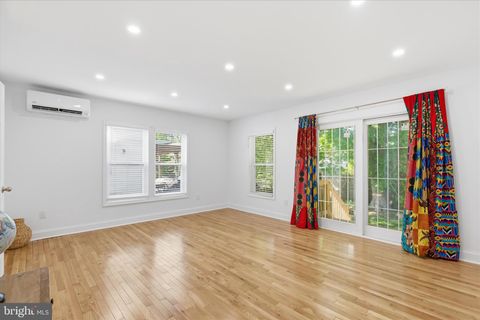 Tiny photo for 203 Peabody Street NW, WASHINGTON, DC 20011 (MLS # DCDC2259588)