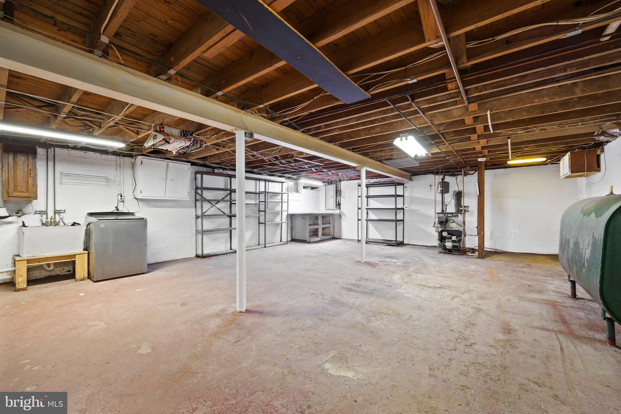 CHADDS FORD KNOLL - Residential