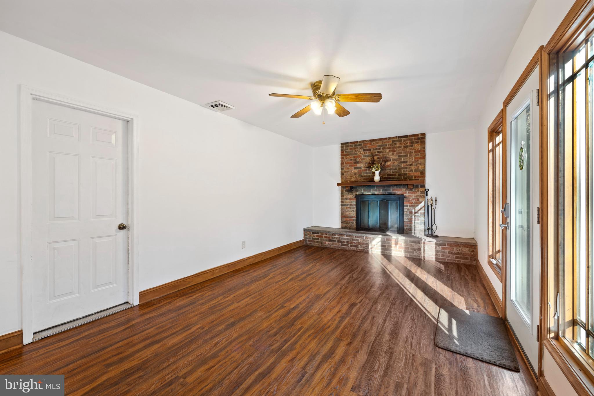 CHADDS FORD KNOLL - Residential