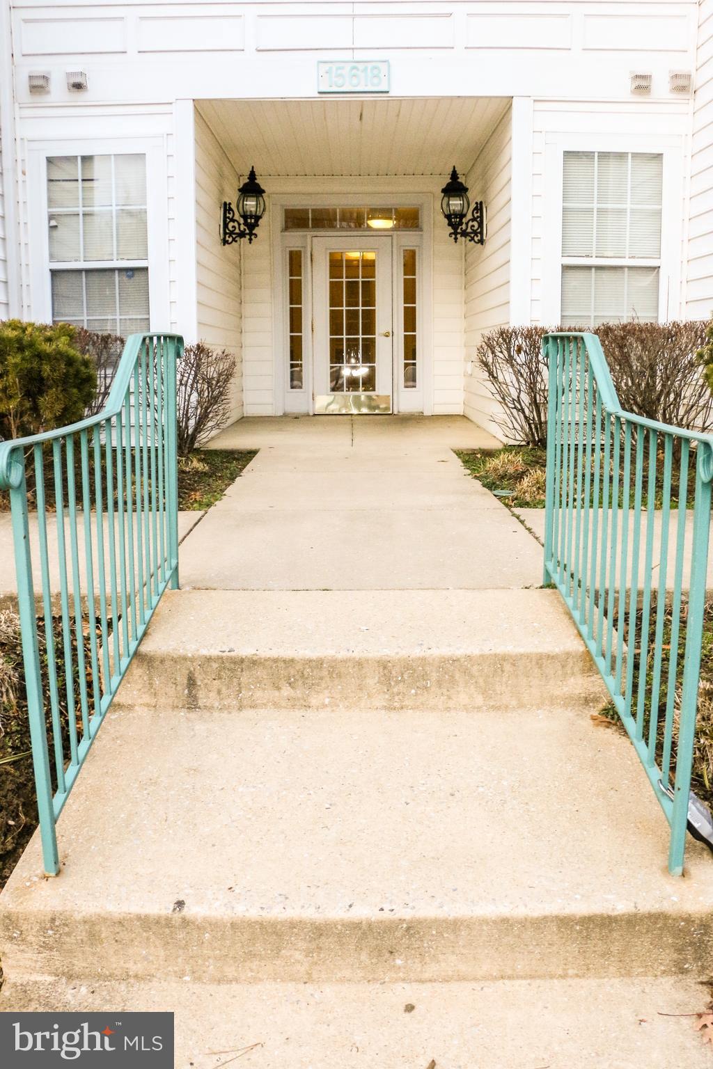 BOWIE TOWERS - Residential