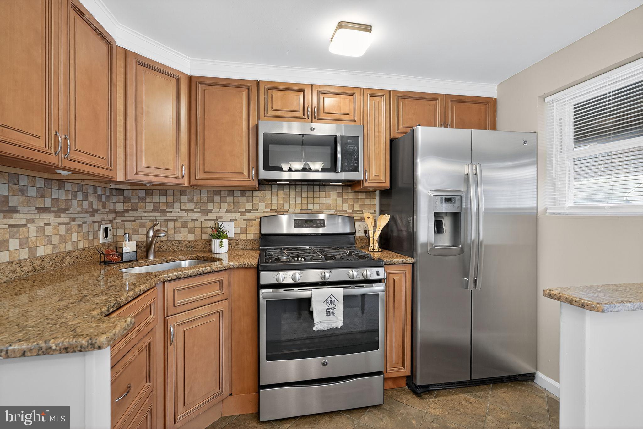 PORT RICHMOND - Residential