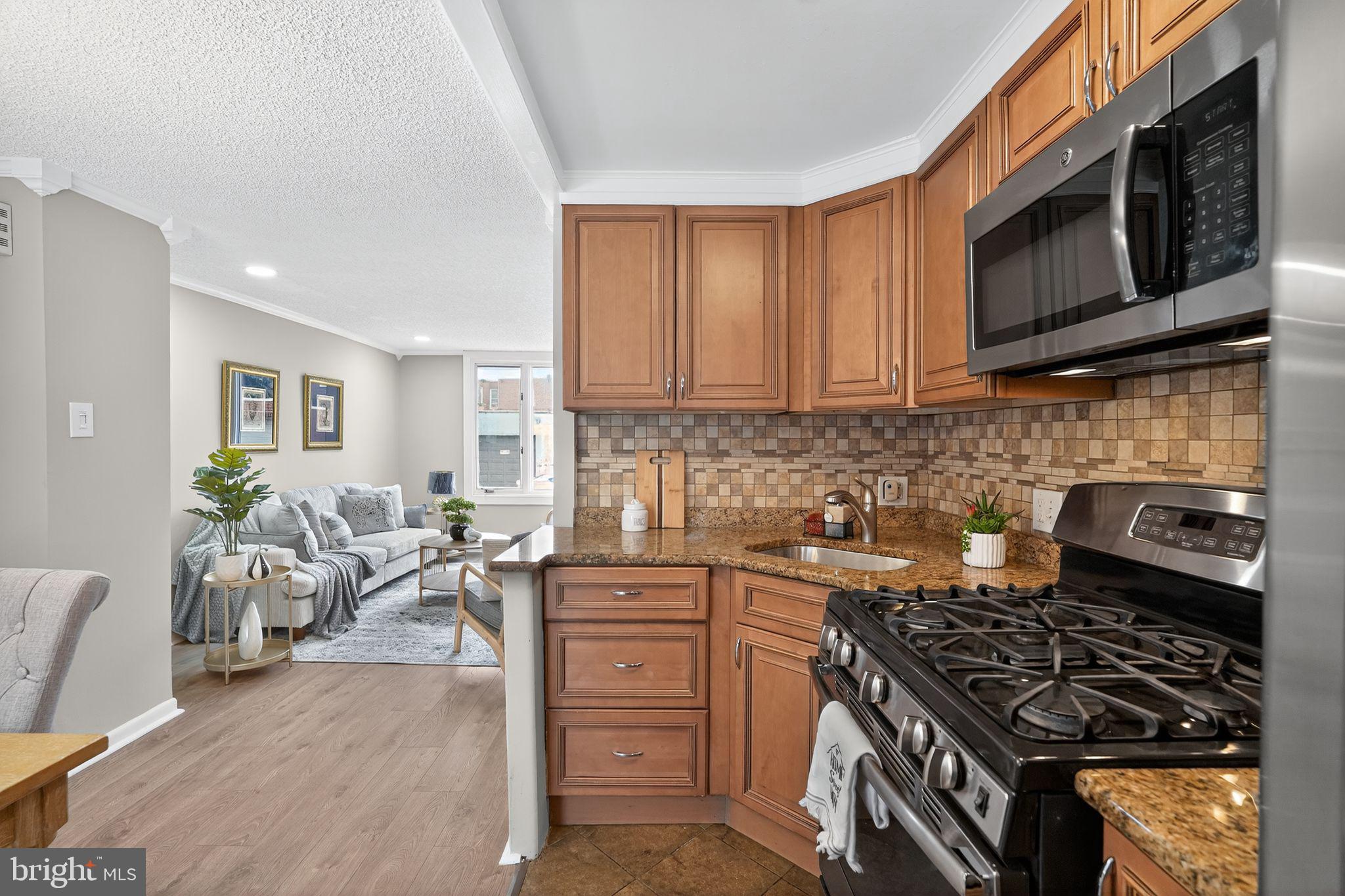 PORT RICHMOND - Residential