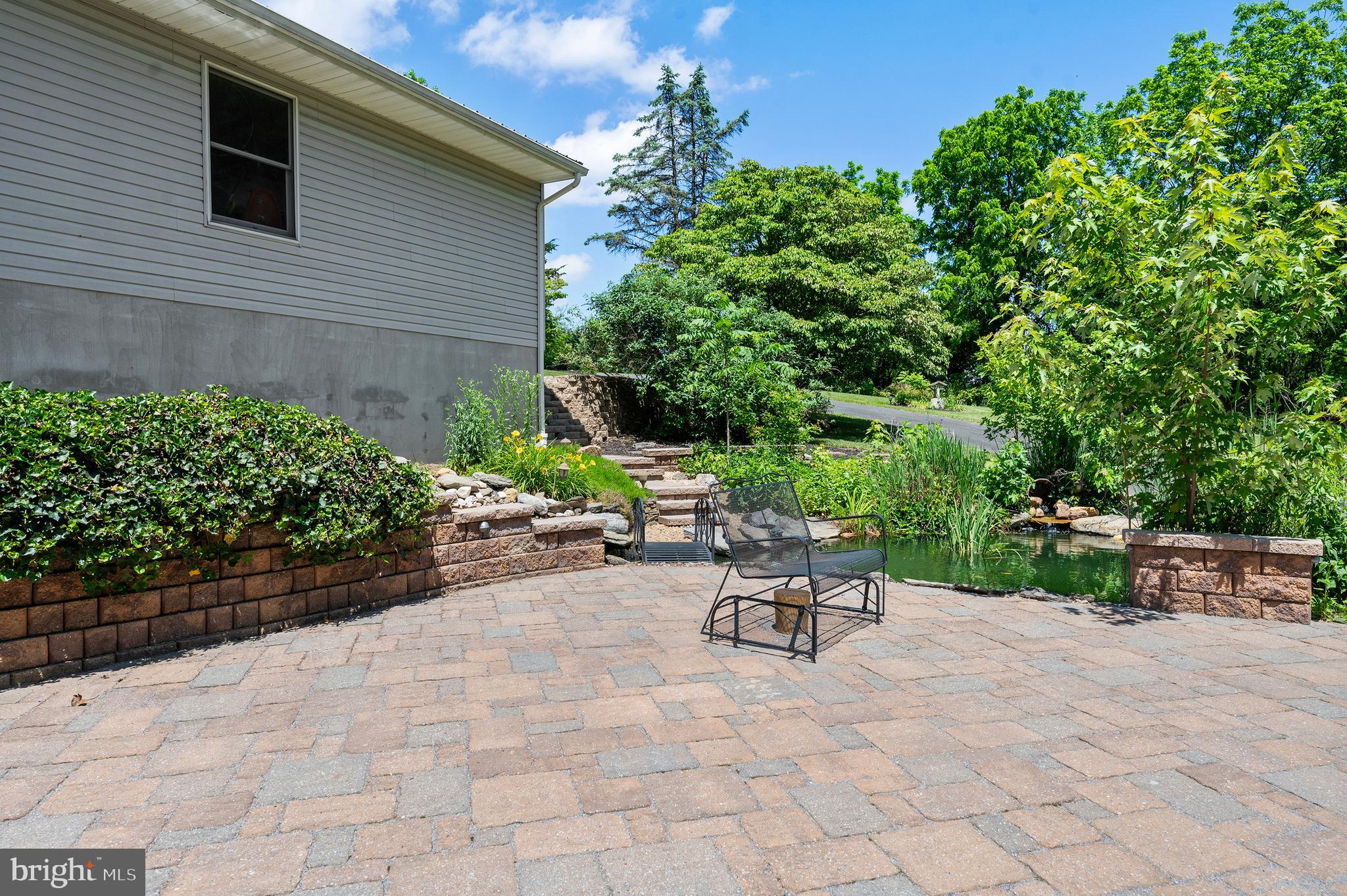 JARRETTSVILLE - Residential