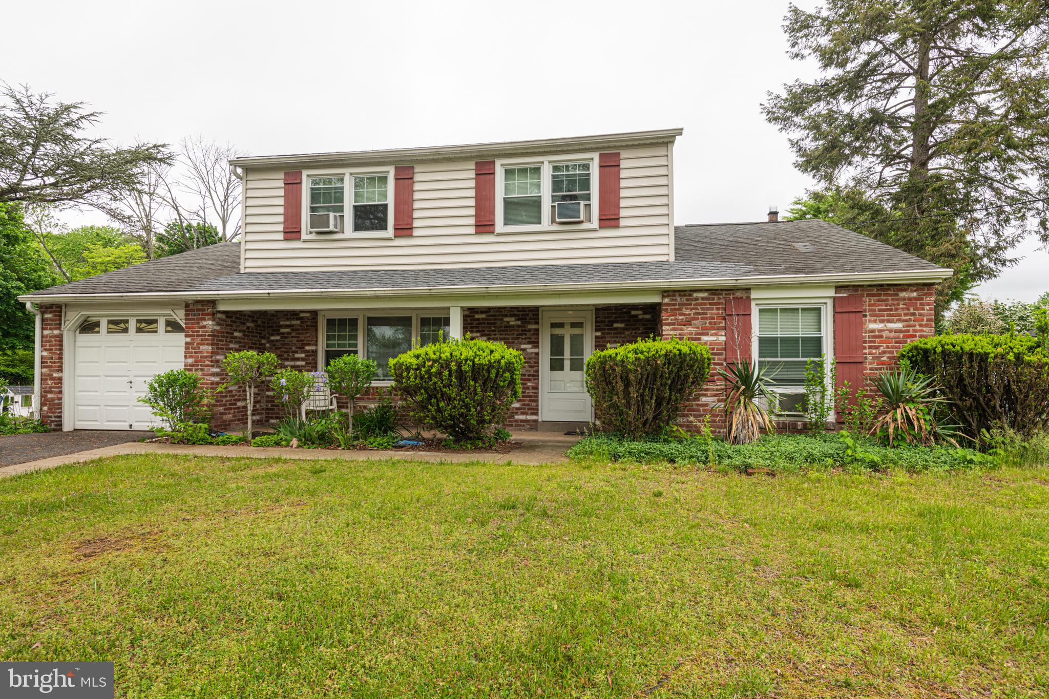 APPLE VALLEY - Residential