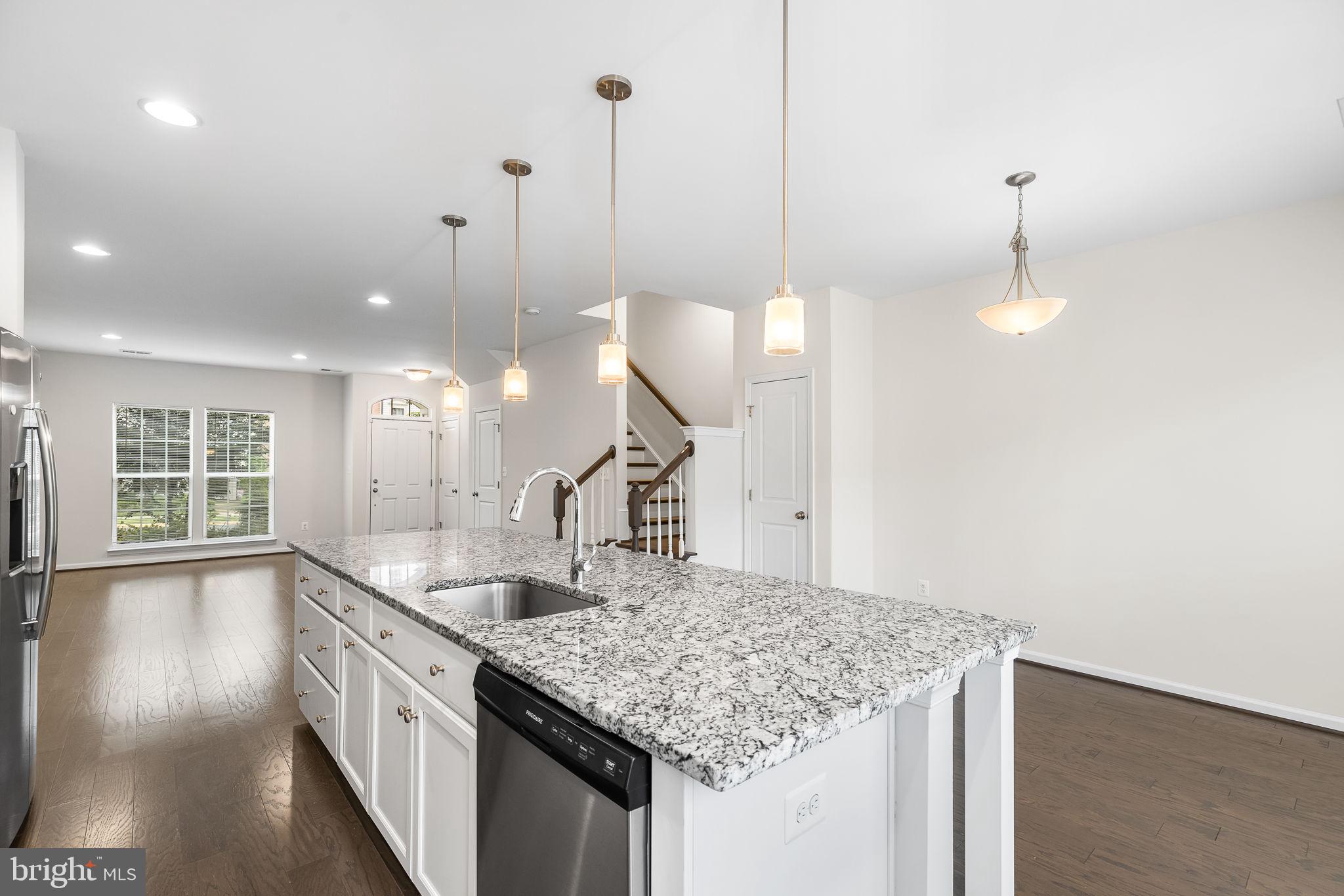 EMBREY MILL - Residential Lease