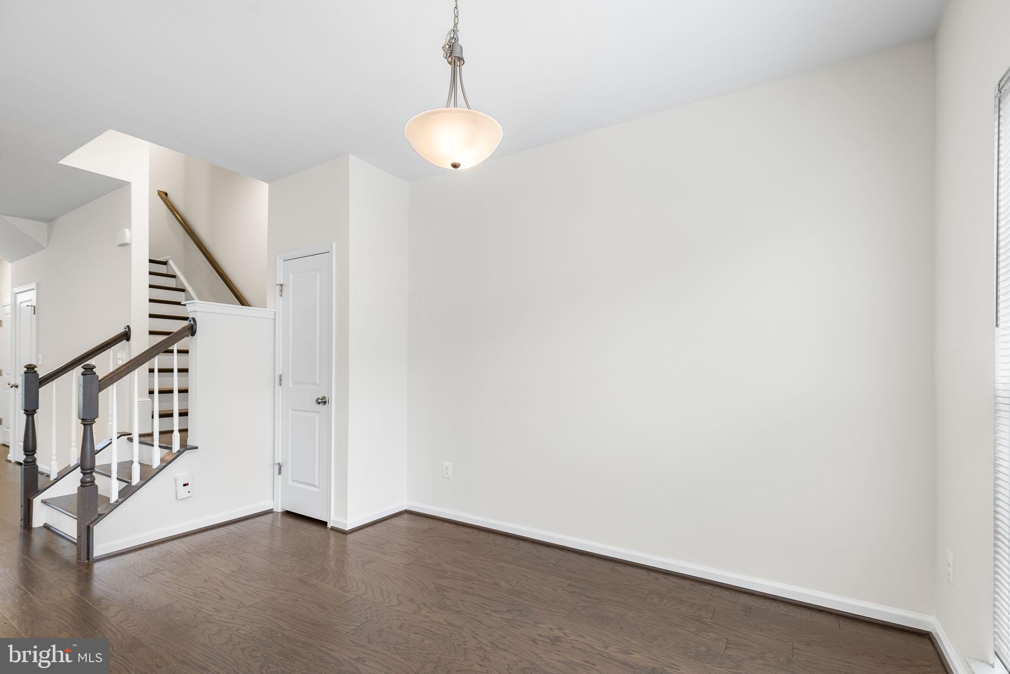 EMBREY MILL - Residential Lease