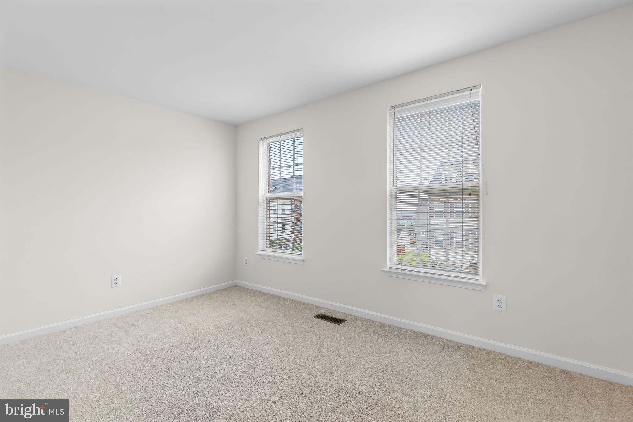 EMBREY MILL - Residential Lease