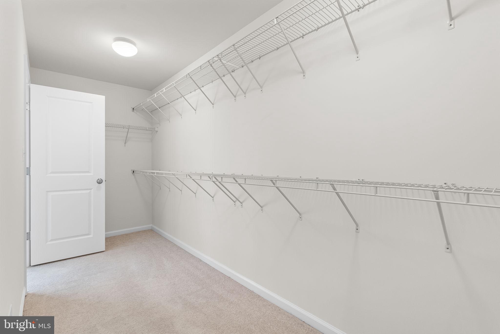 EMBREY MILL - Residential Lease