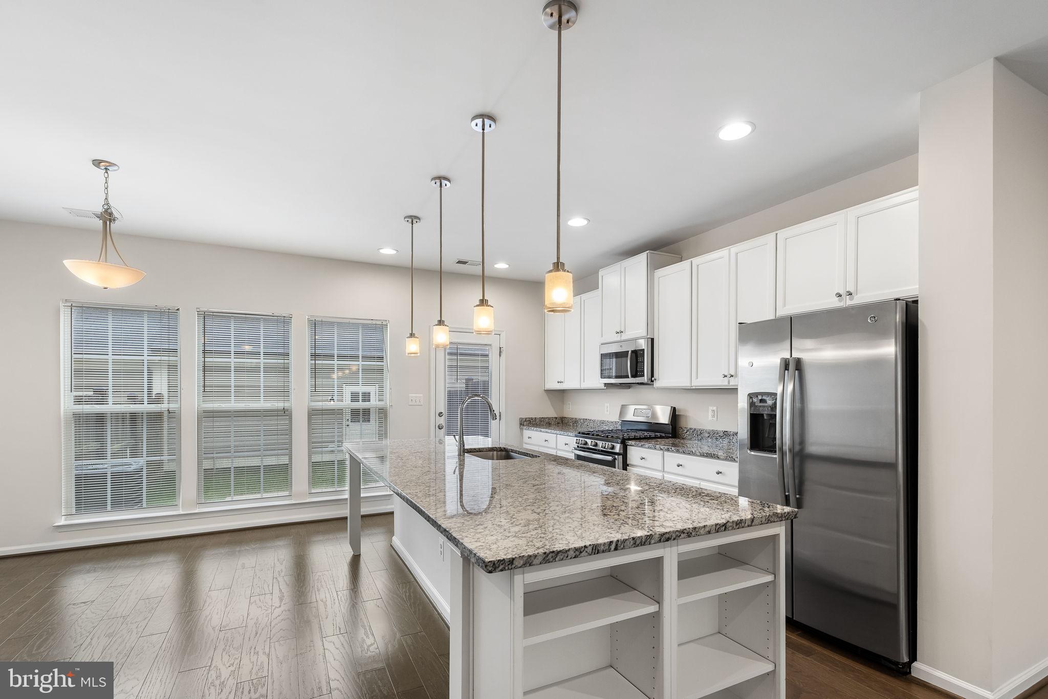 EMBREY MILL - Residential Lease