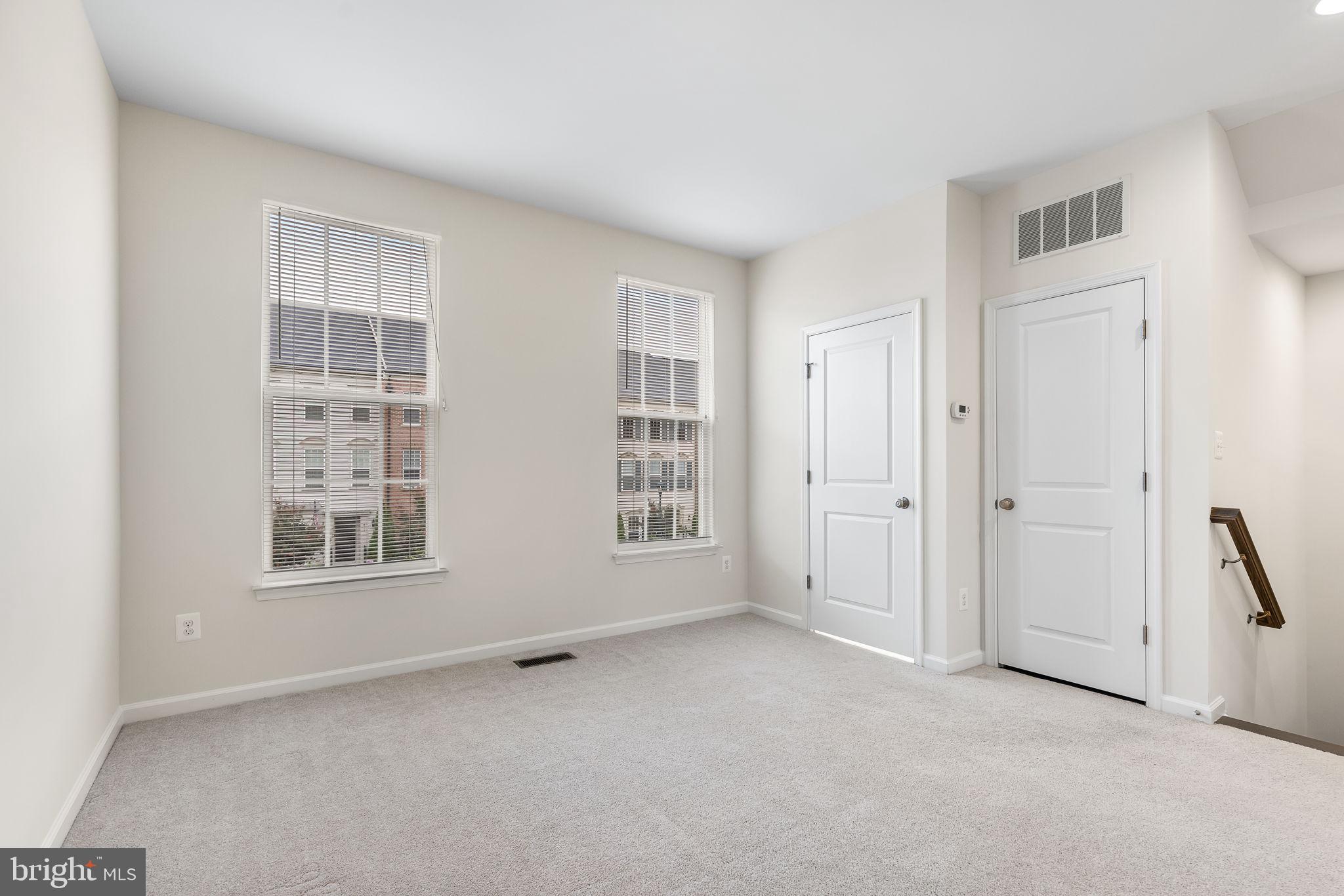 EMBREY MILL - Residential Lease