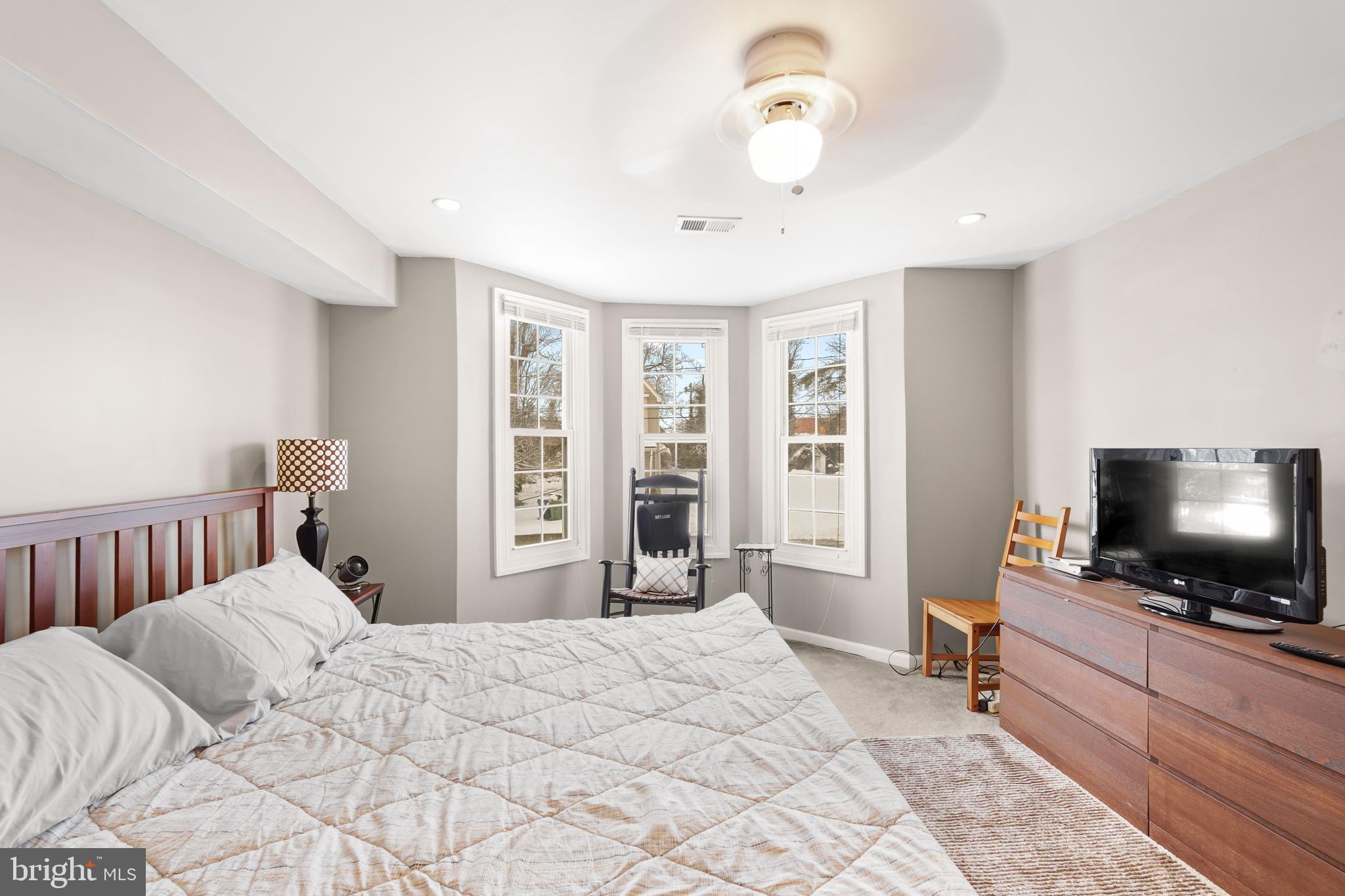 NEW NORTHWOOD - Residential