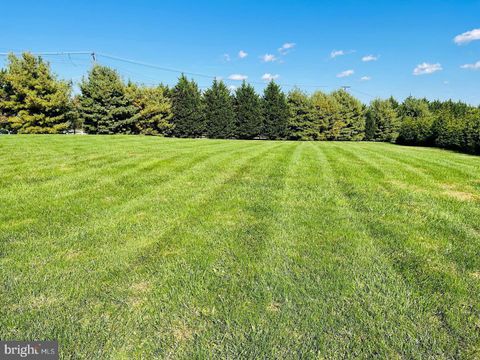 Vacant Land For Sale - 20325 Wiley Court<br/> LAYTONSVILLE, MD 20882