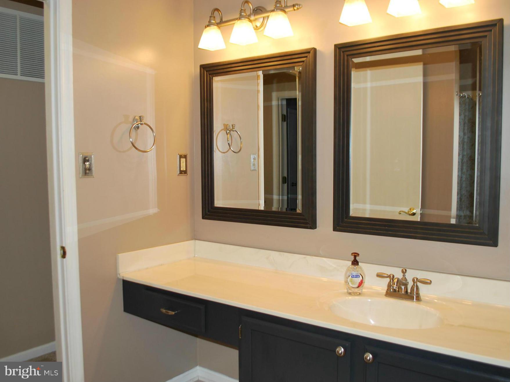 CRISFIELD CROSSING - Residential