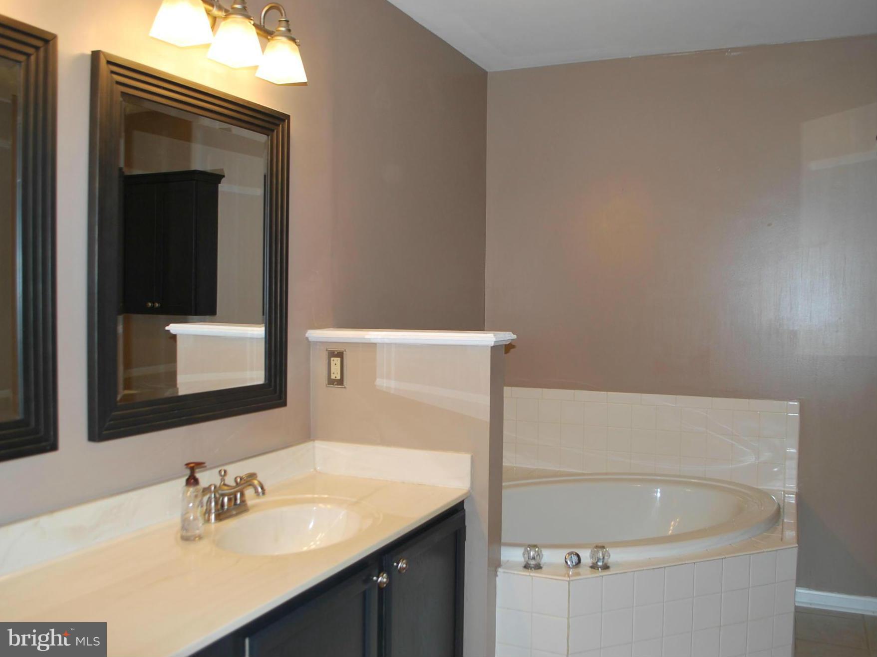 CRISFIELD CROSSING - Residential