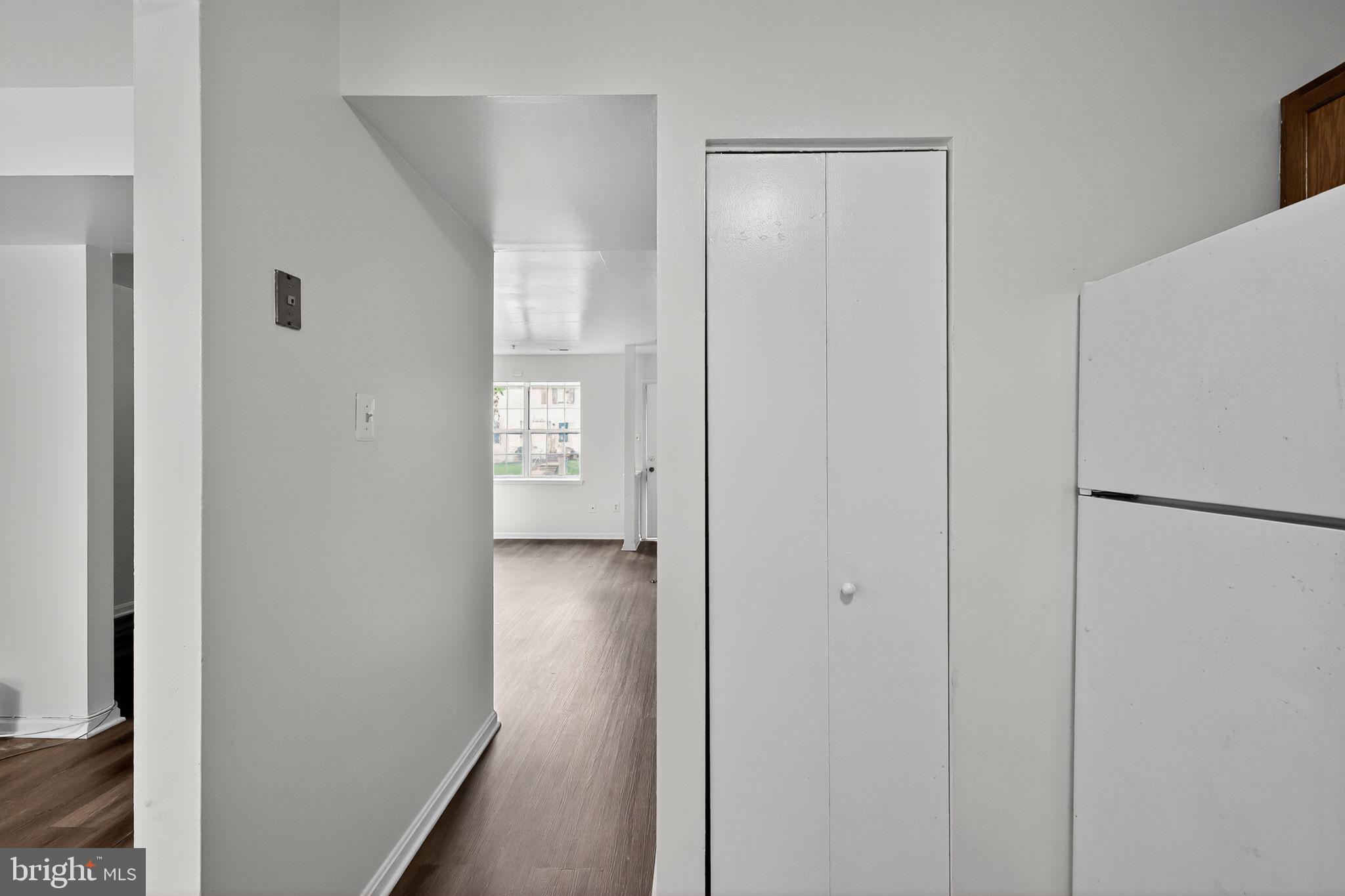 LONDON WOODS - Residential