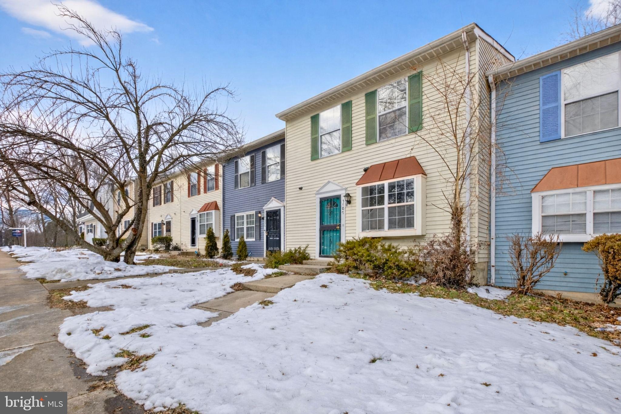 LONDON WOODS - Residential