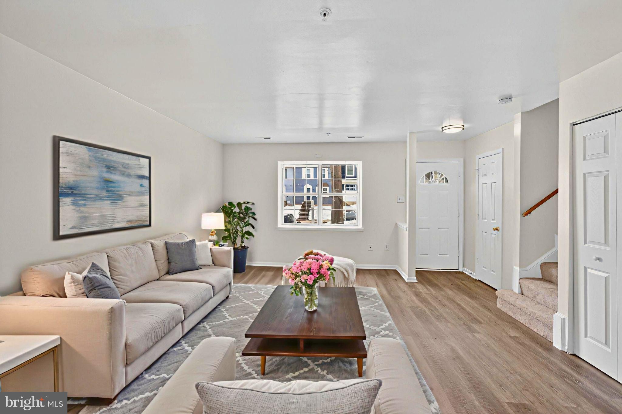 LONDON WOODS - Residential