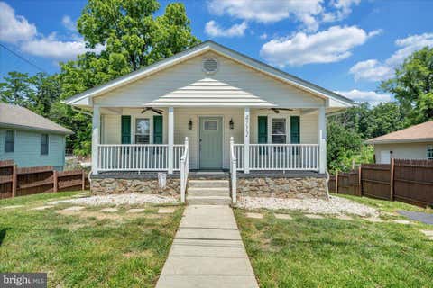 Homes For Sale - 4711 Surrey Avenue<br/> ROANOKE, VA 24017