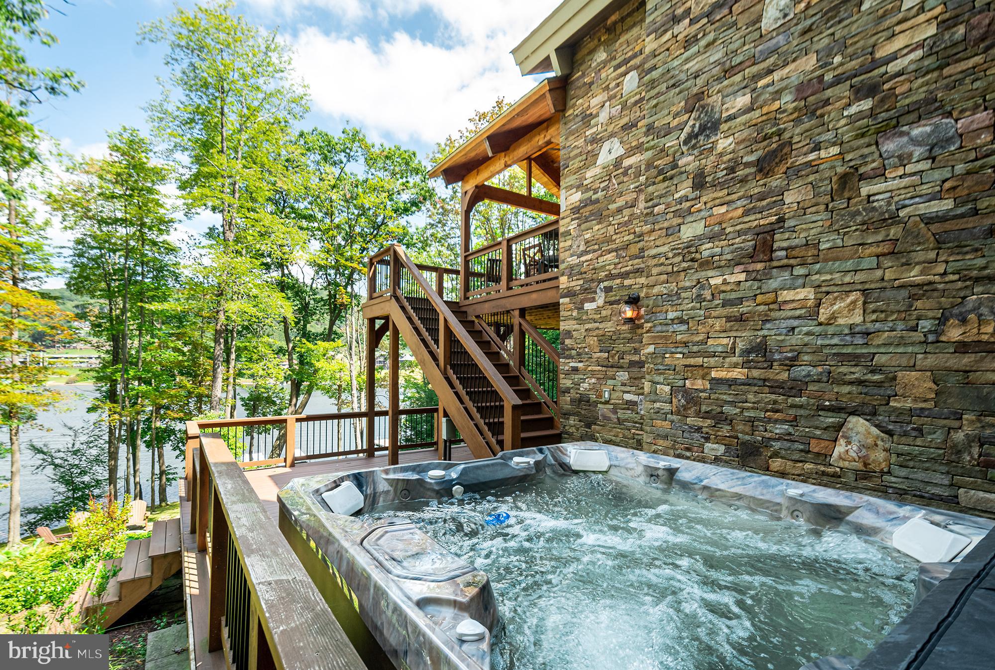 MARSH HILL - Residential