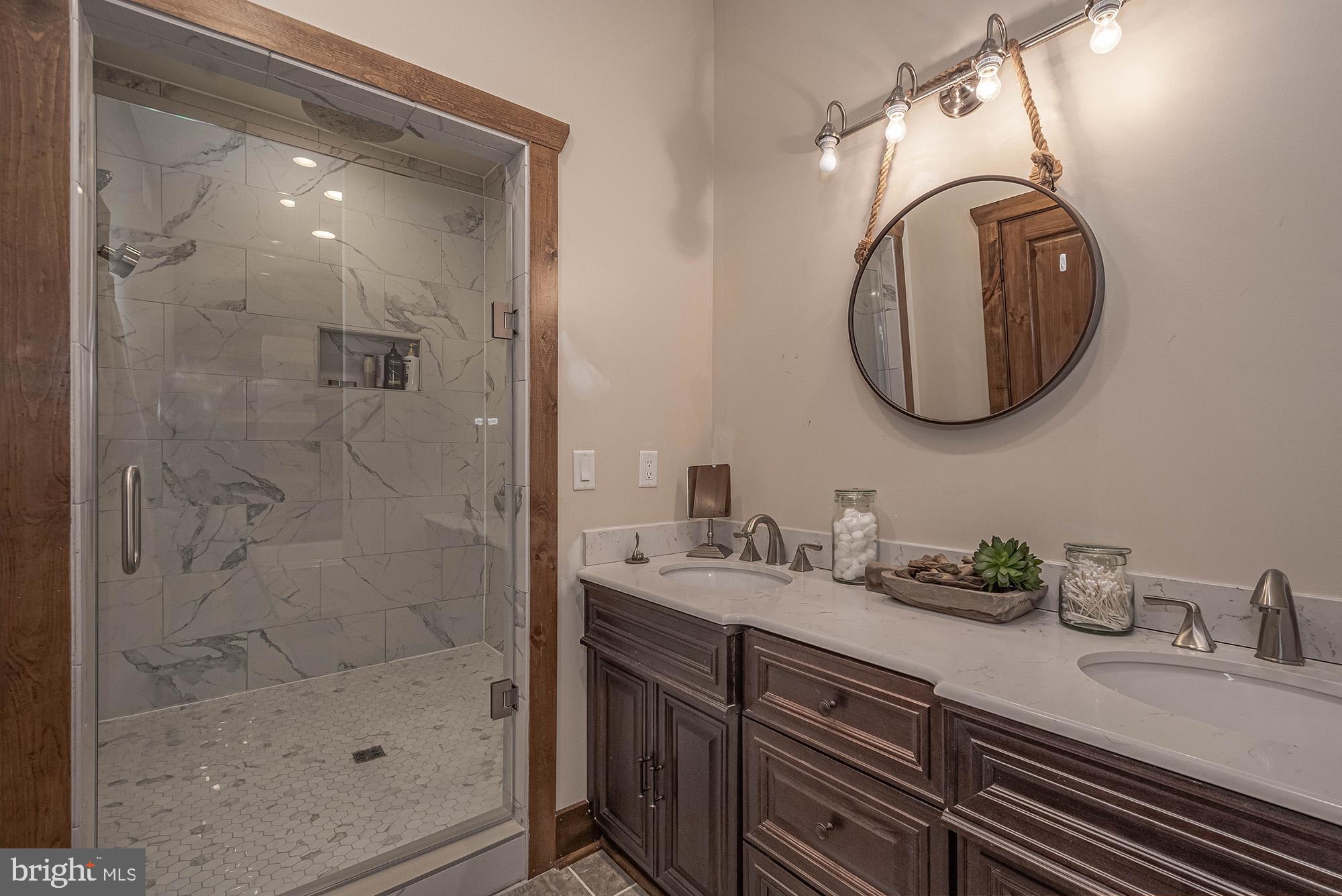 MARSH HILL - Residential