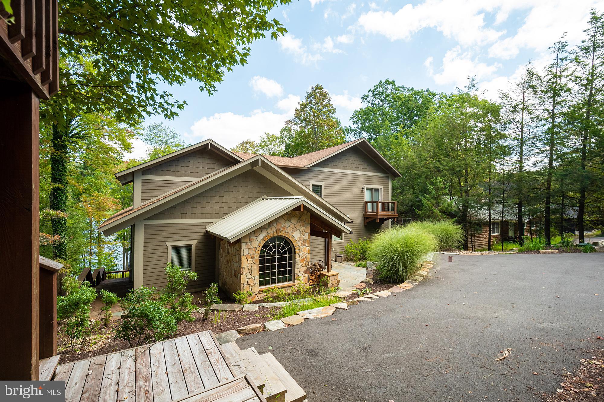 MARSH HILL - Residential