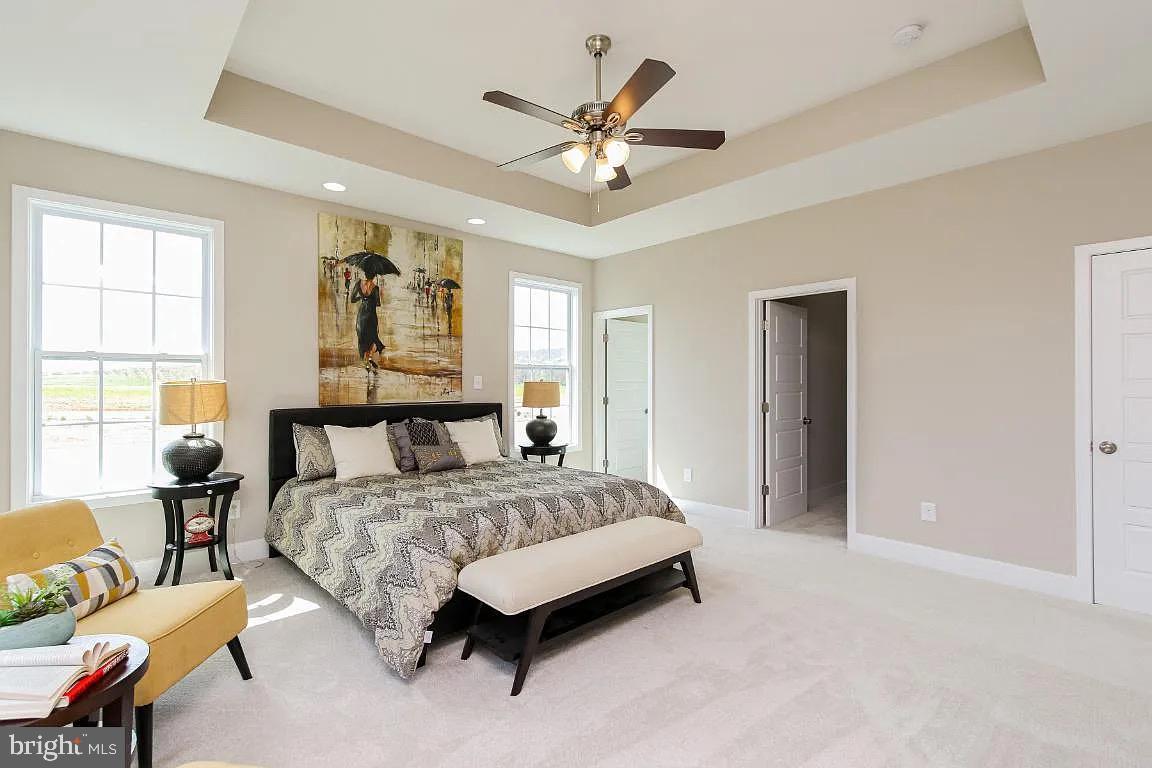 NADENBOUSCH PINES - Residential