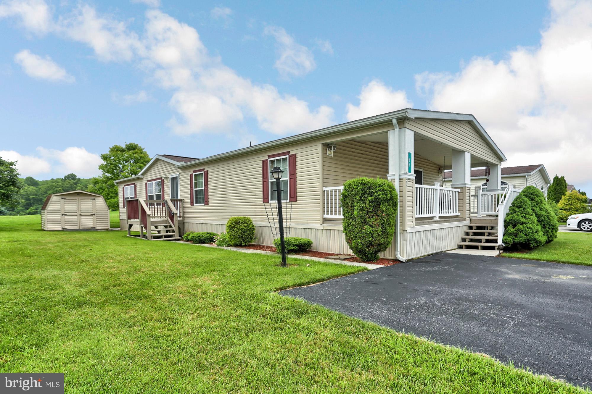 EAGLE VIEW - Residential