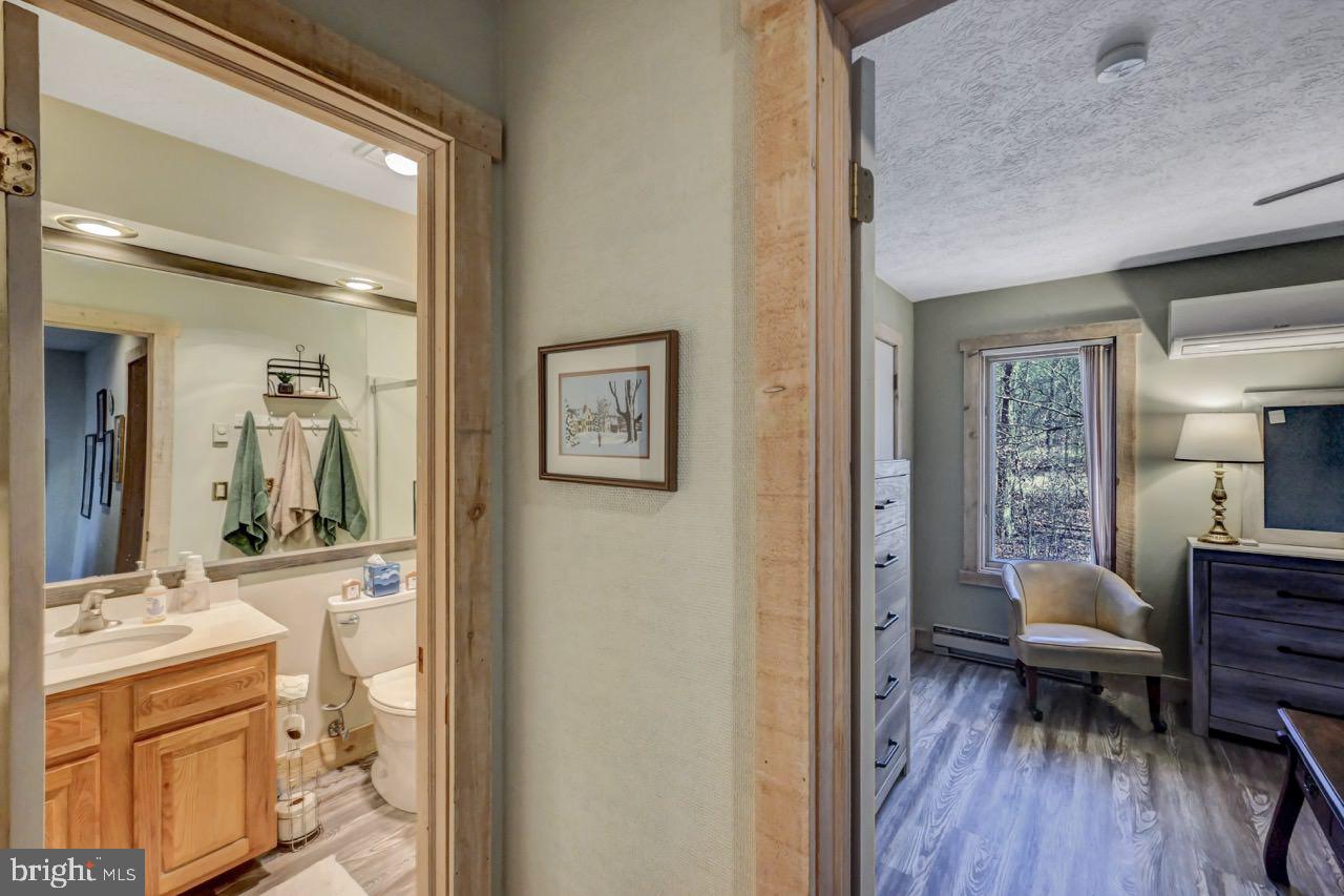 SNOW RIDGE VILLAGE - Residential