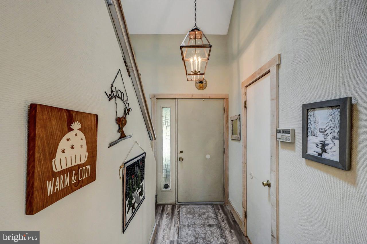 SNOW RIDGE VILLAGE - Residential