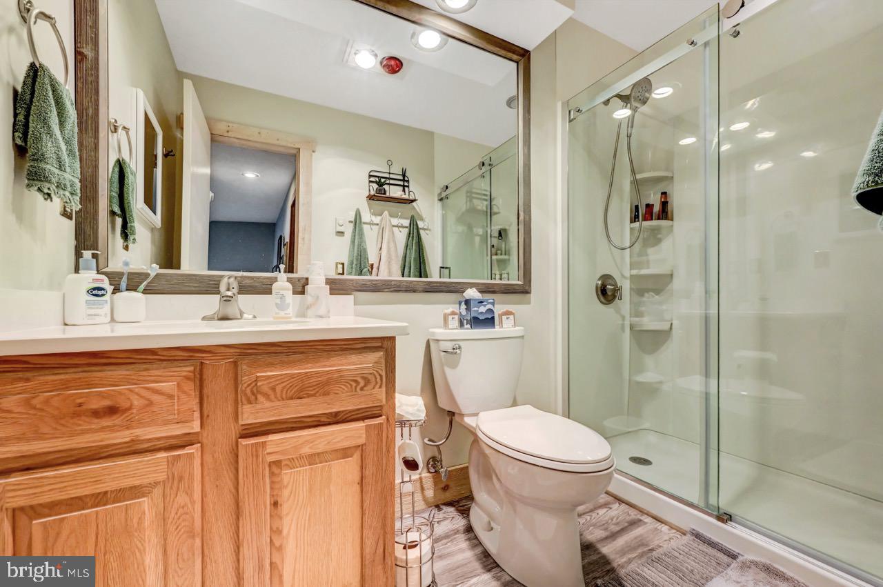 SNOW RIDGE VILLAGE - Residential