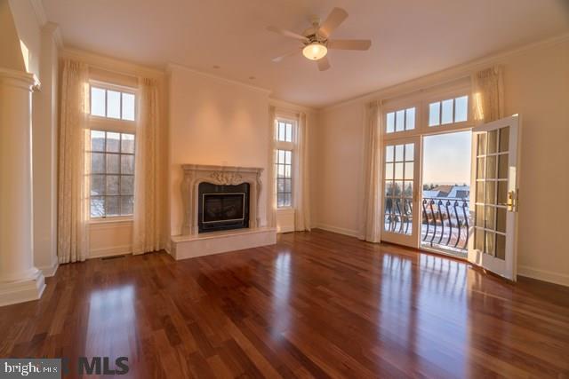 LAUREL HILLS - Residential