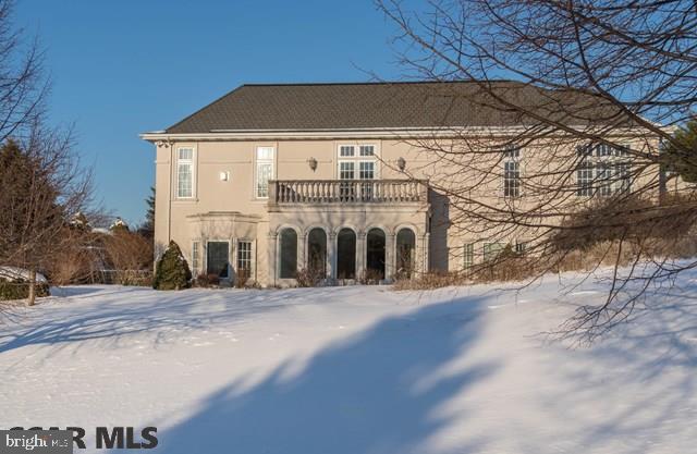 LAUREL HILLS - Residential
