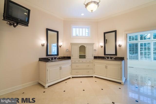 LAUREL HILLS - Residential