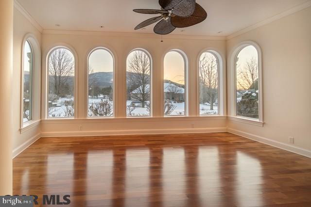 LAUREL HILLS - Residential