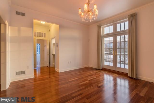 LAUREL HILLS - Residential