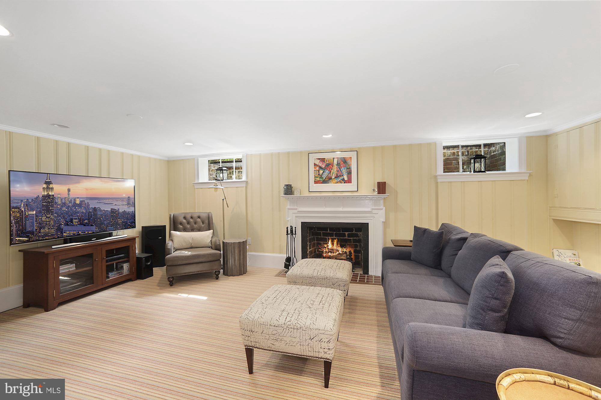 WESLEY HEIGHTS - Residential