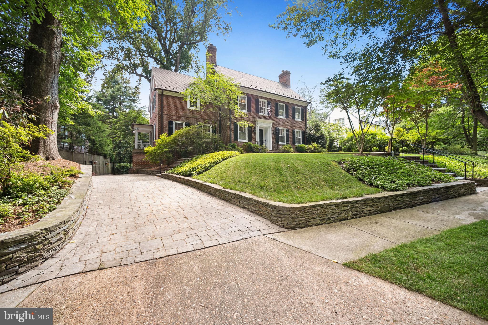 WESLEY HEIGHTS - Residential