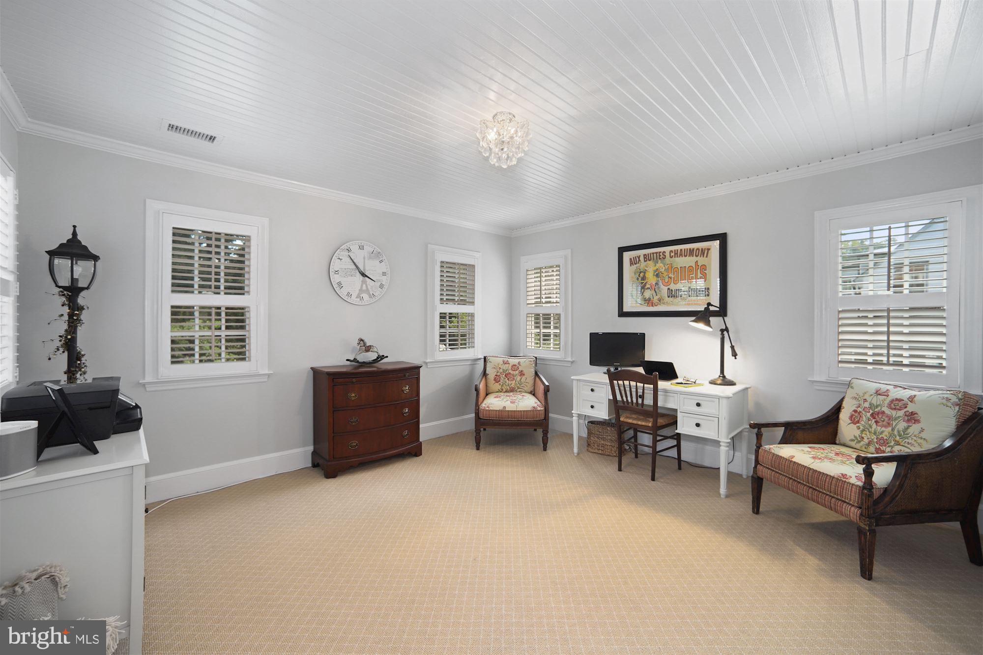 WESLEY HEIGHTS - Residential