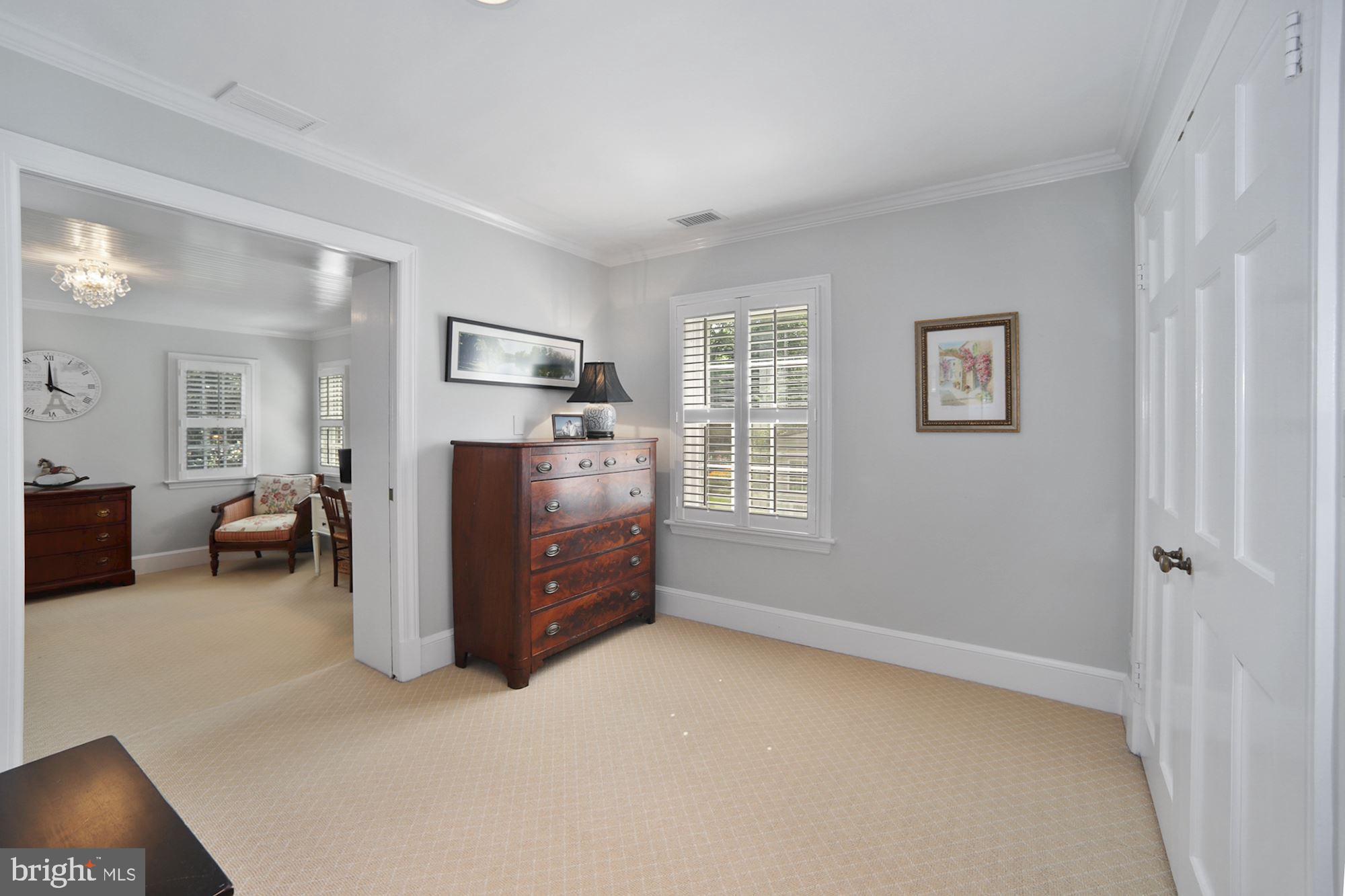 WESLEY HEIGHTS - Residential