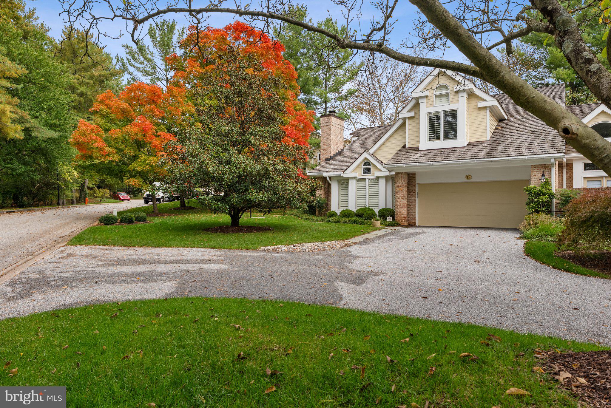 12 OLD BOXWOOD LANE