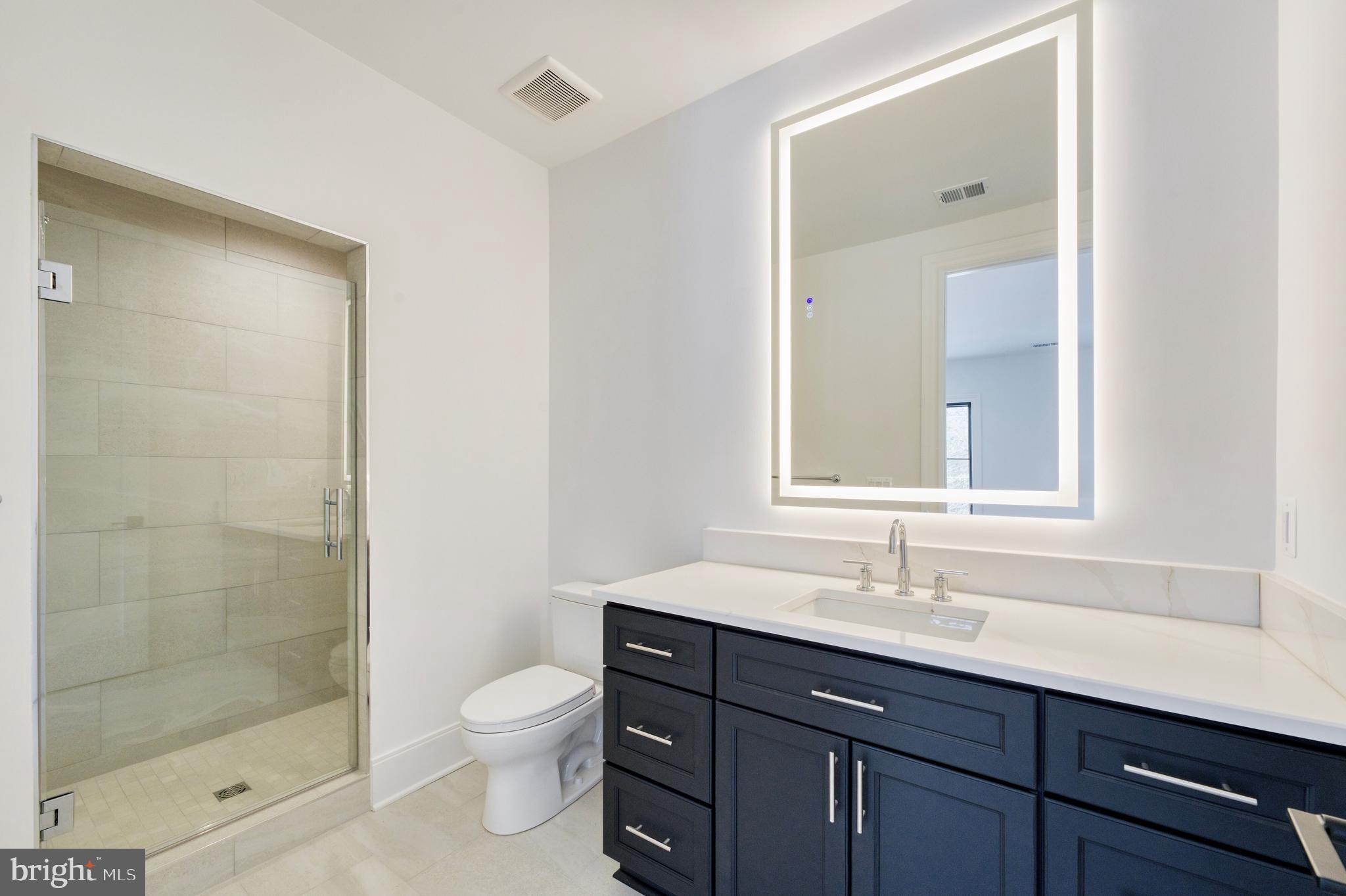 WILLIAMSBURG VILLAGE - Residential