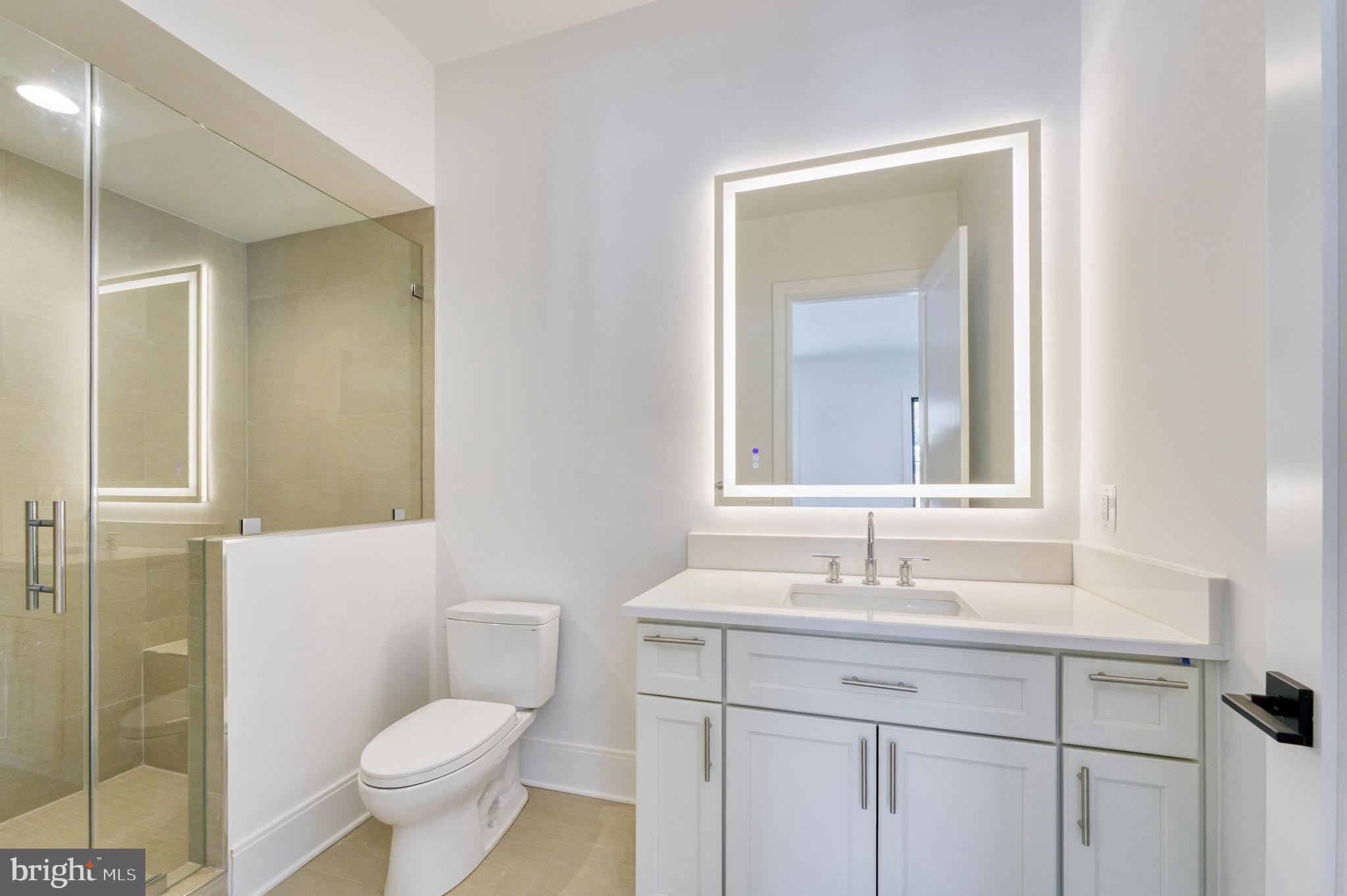 WILLIAMSBURG VILLAGE - Residential