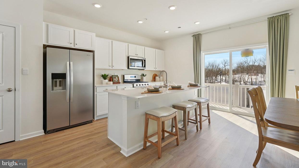 SPRING GARDEN MEADOWS - Residential