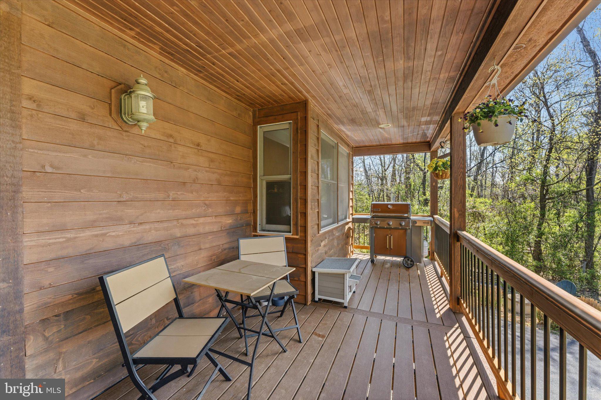 SHEN SHORES - Residential